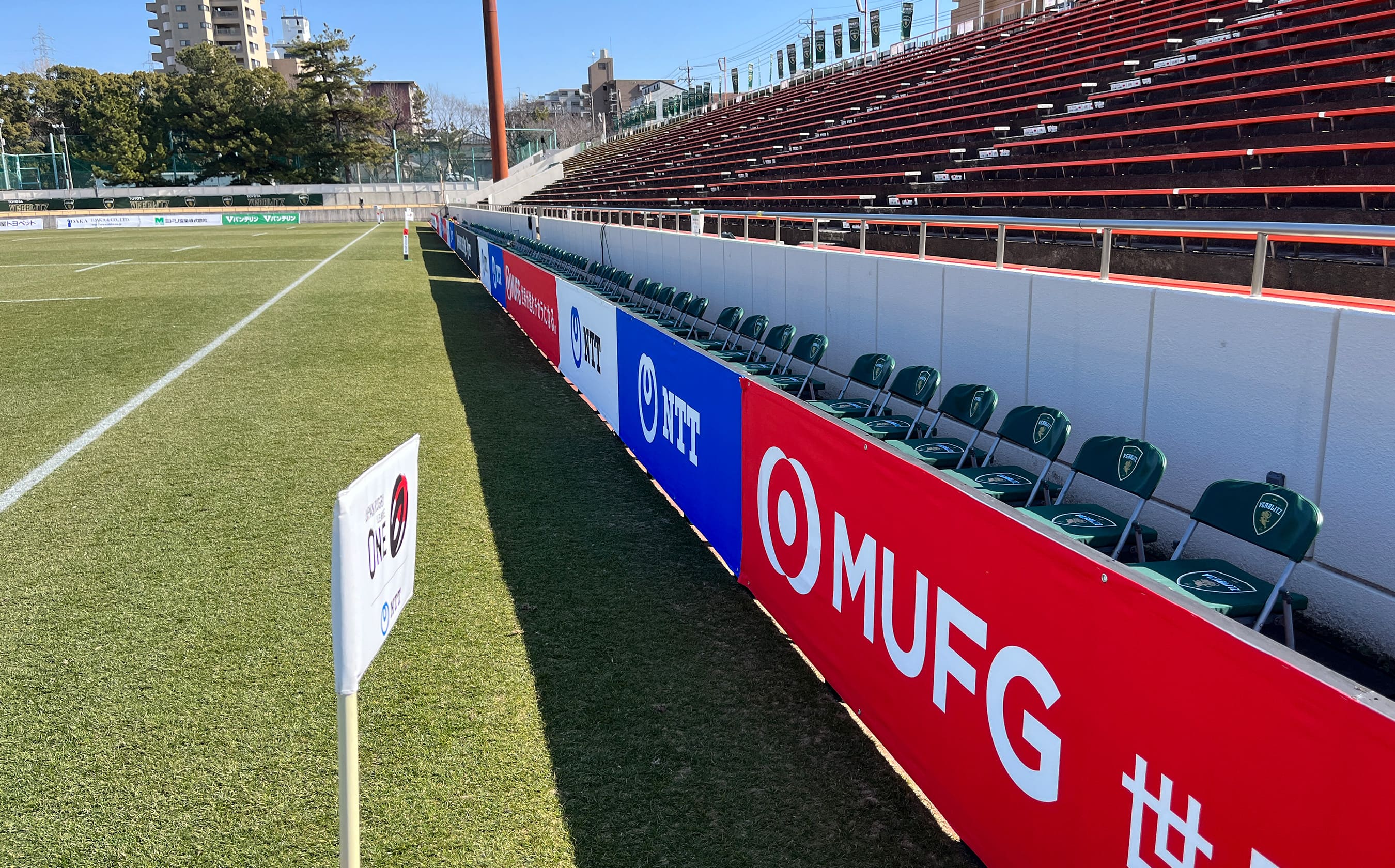 ピッチサイドシート