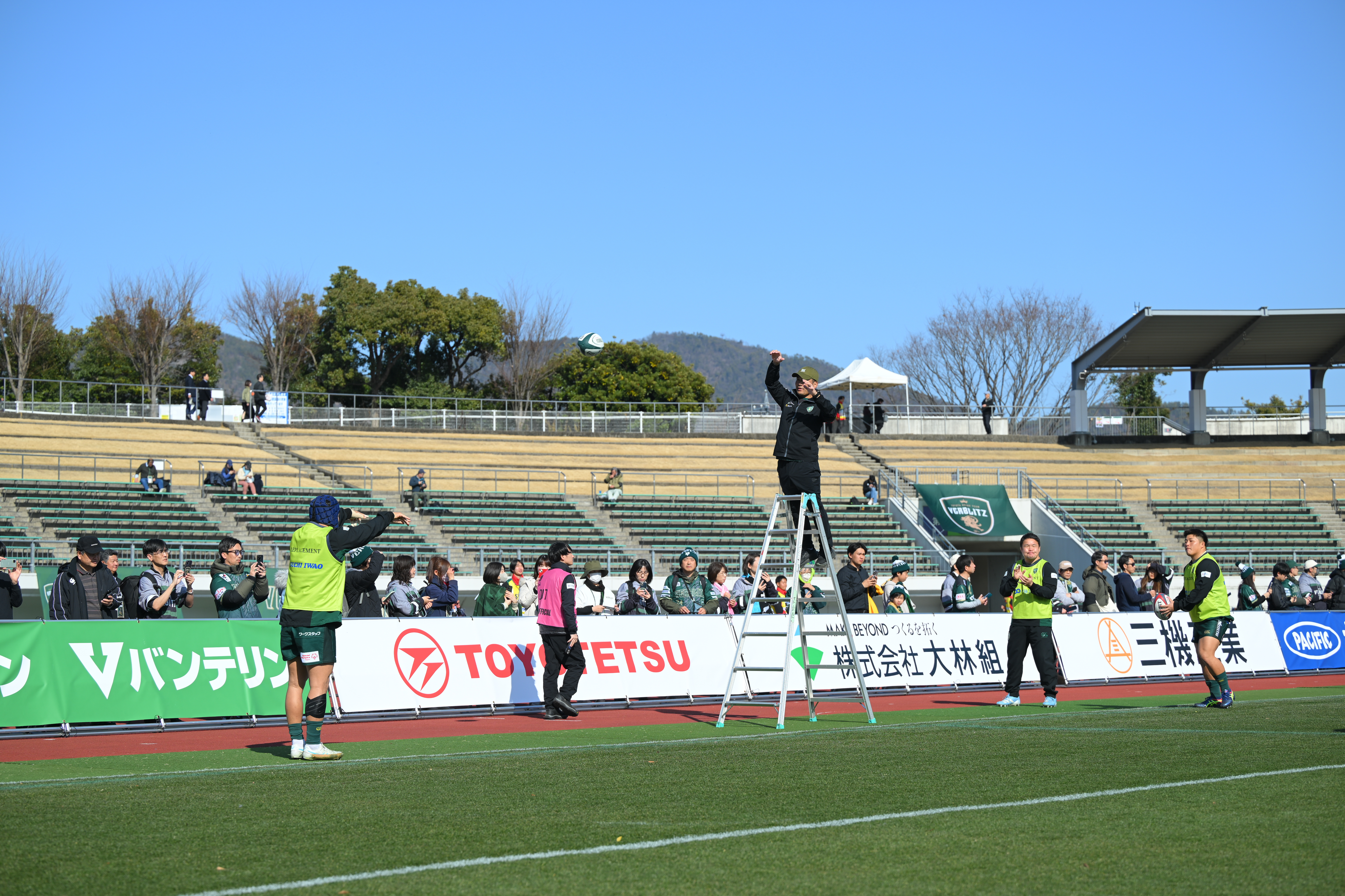 ウォーミングアップ見学